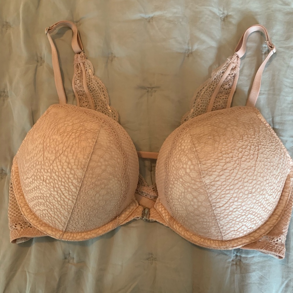 VS Bombshell plunge bra